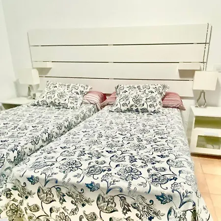 Casa Valdes Cristianos Center Lägenhet